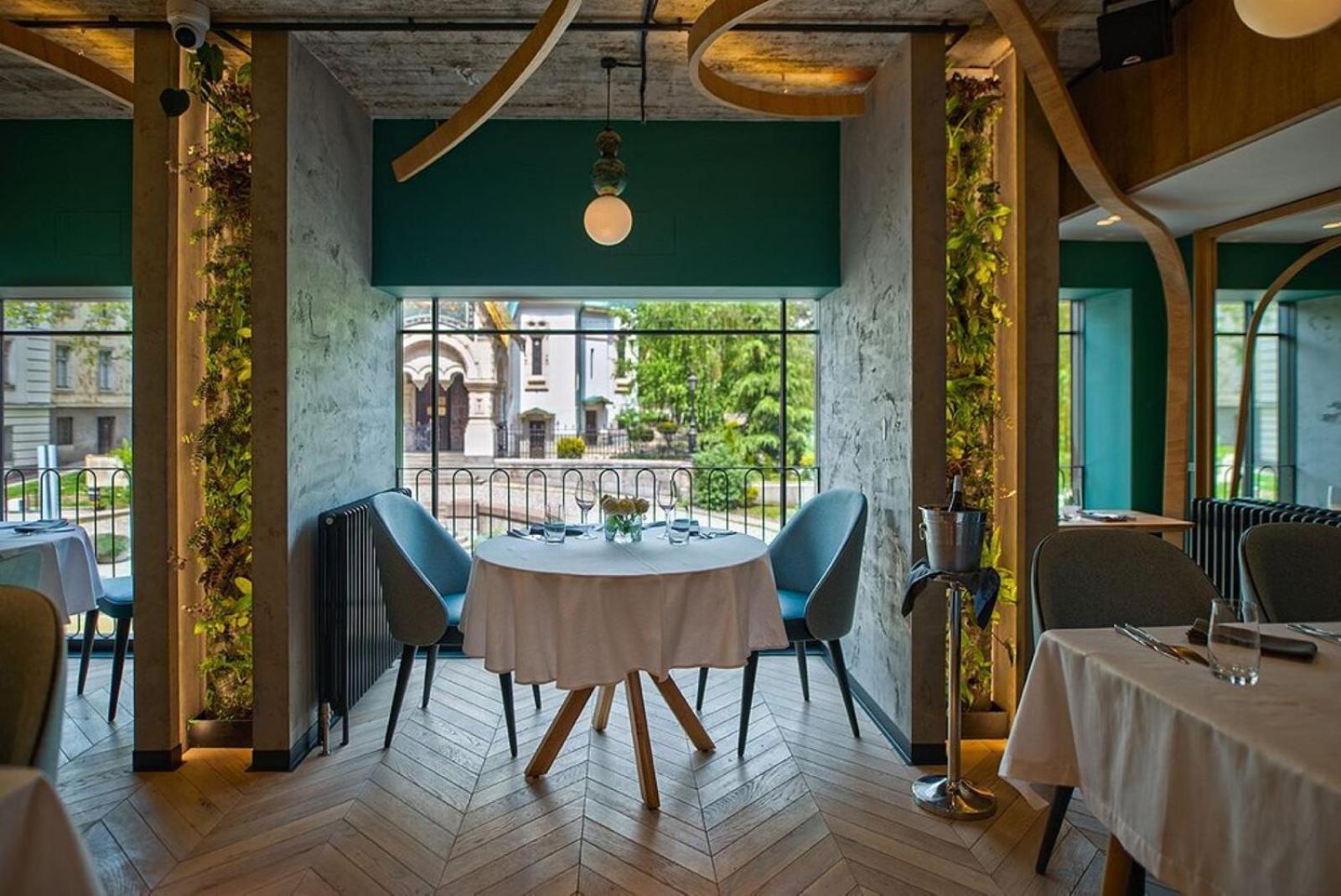 2-Bedroom Elegant Apartment In Mediterranean Style ソフィア エクステリア 写真