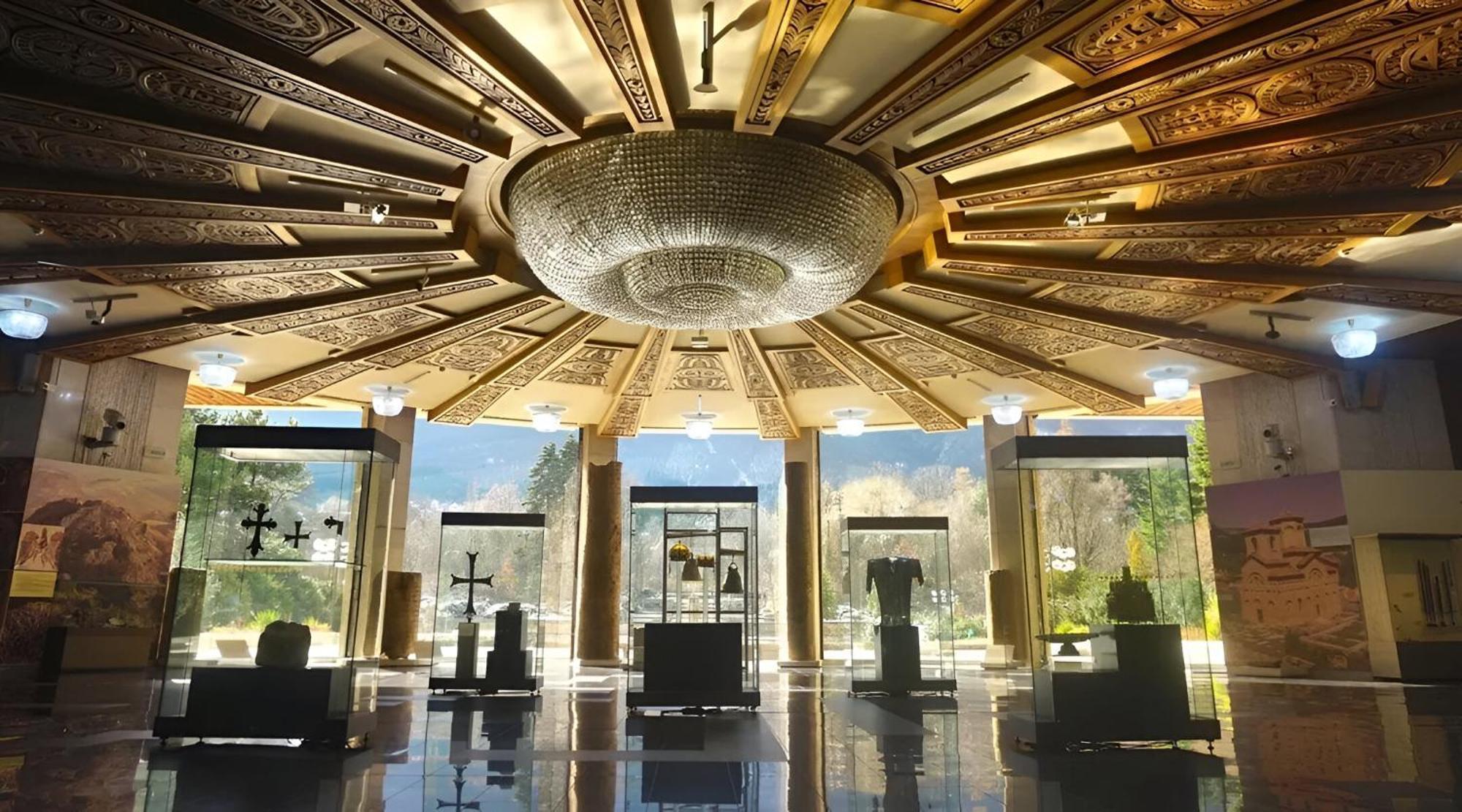 2-Bedroom Elegant Apartment In Mediterranean Style ソフィア エクステリア 写真