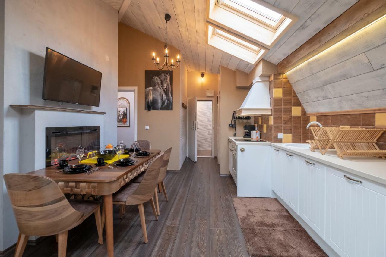 2-Bedroom Elegant Apartment In Mediterranean Style ソフィア エクステリア 写真
