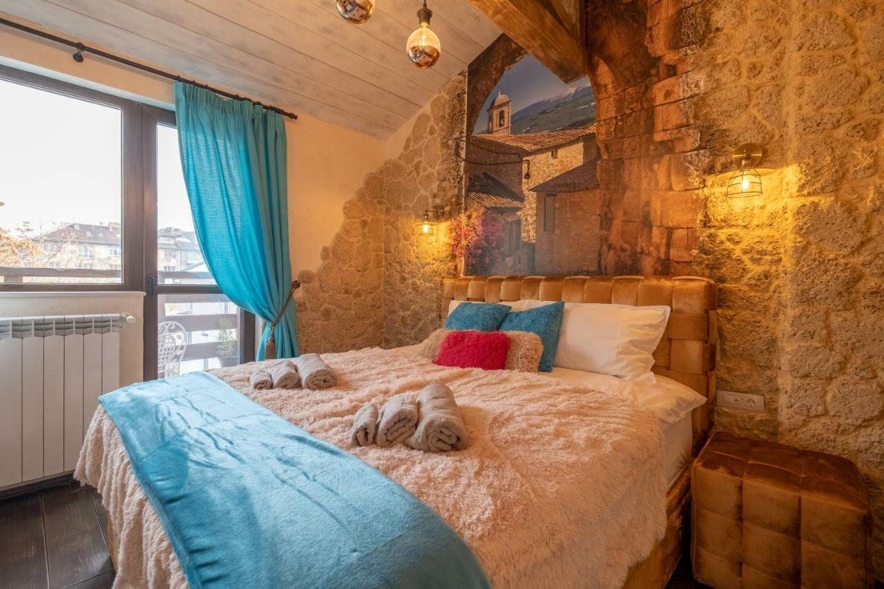 2-Bedroom Elegant Apartment In Mediterranean Style ソフィア エクステリア 写真